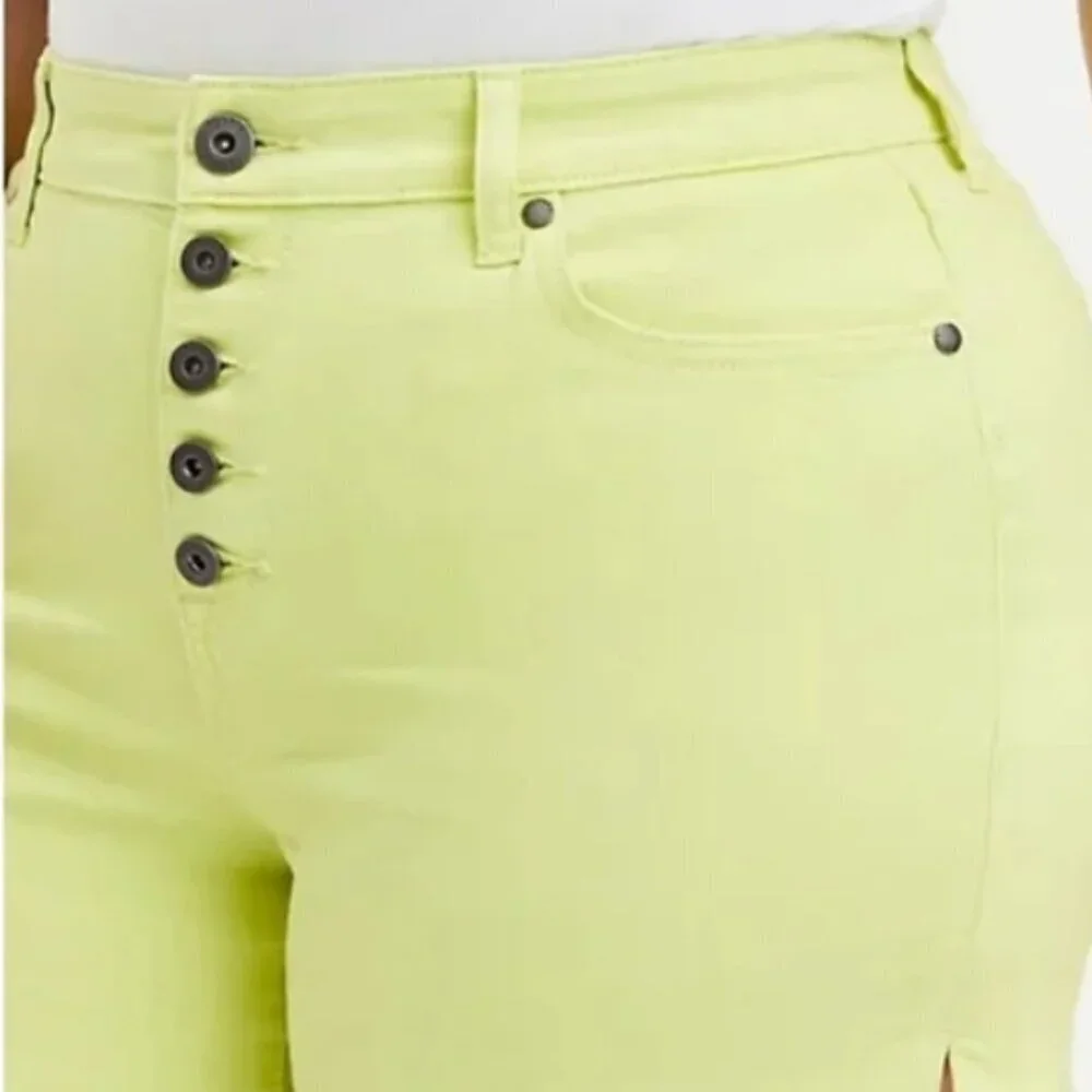 Torrid 5 Inch Vintage Stretch High-Rise Short - Sunny Lime